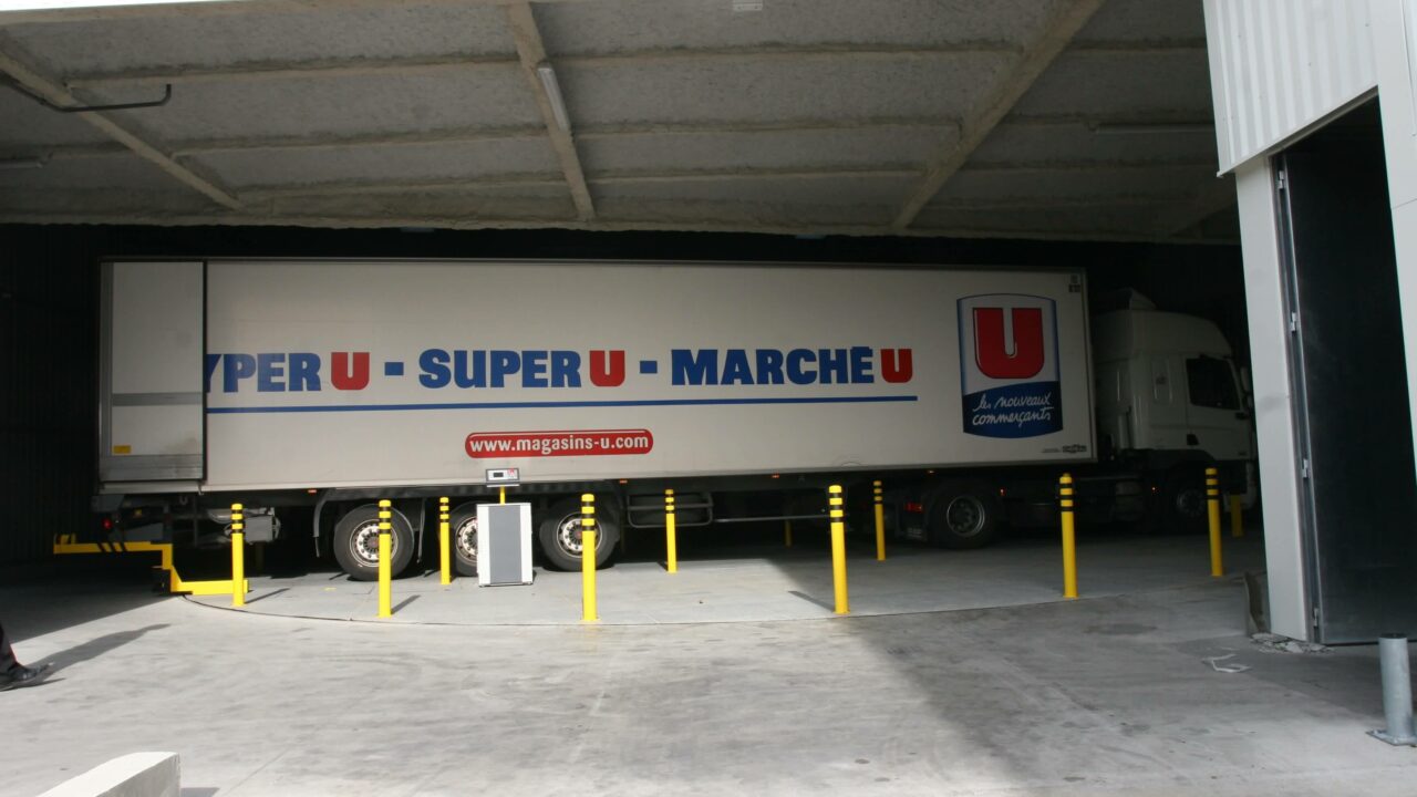 SUPER U 065